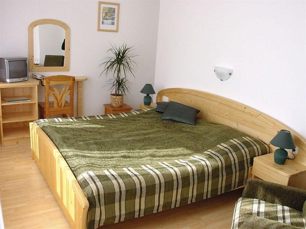 Tornacos - 3* Hegykő